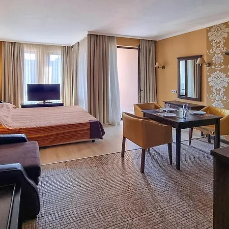 Royal Beach Apartments * Sunny Beach