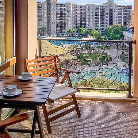 Royal Beach Apartments * Sunny Beach