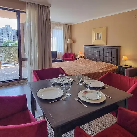 Royal Beach Apartments Apartment *