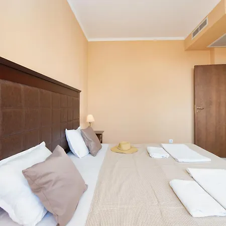 Royal Apartman *