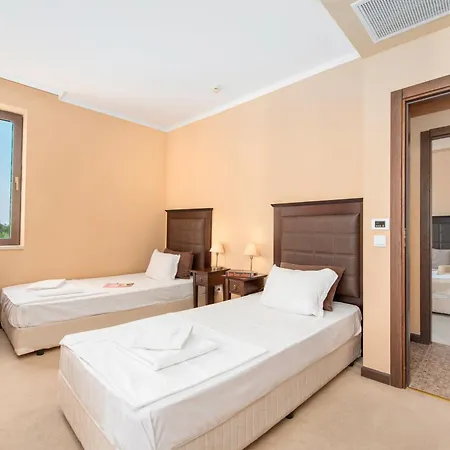 Royal Apartman *