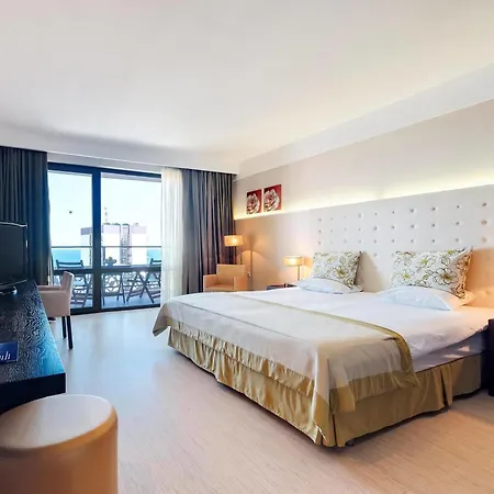 Royal Beach Apartments * Sunny Beach